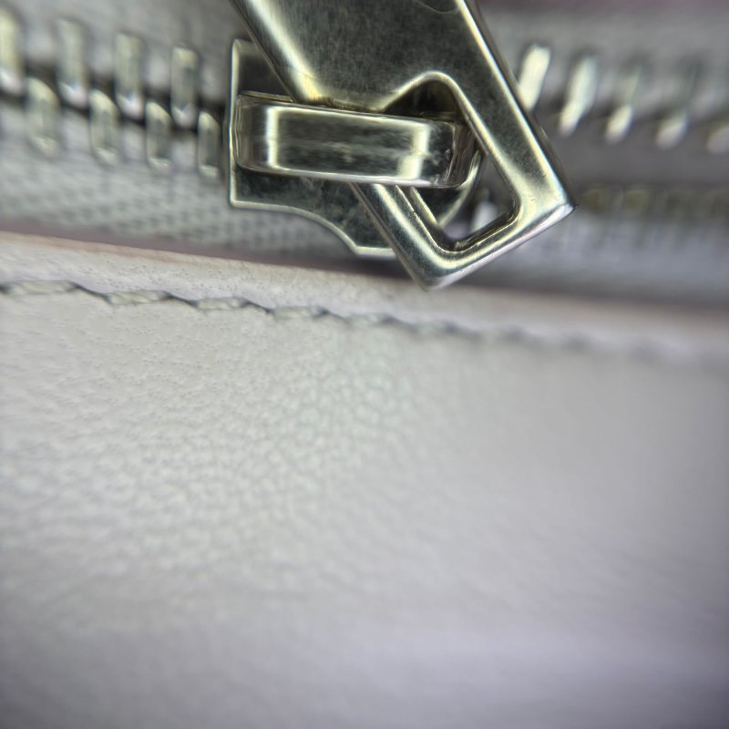 Celine Trotteur 粒面皮革馬鞍包-16