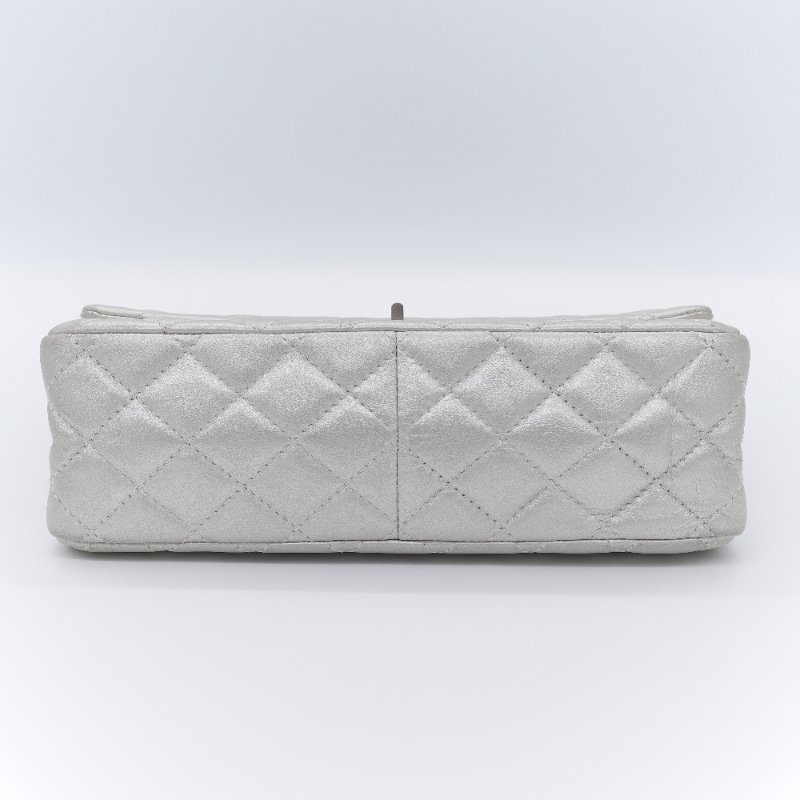Chanel 香奈兒  2.55 Reissue 銀色金屬感 羊皮 肩背包 斜背包 翻蓋包-5