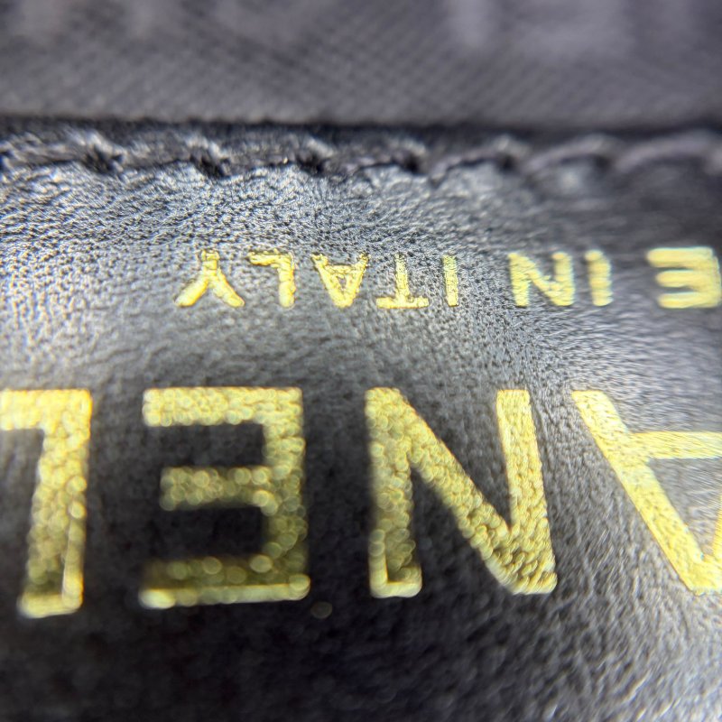 Chanel 冰格紋牛皮波士頓包-1