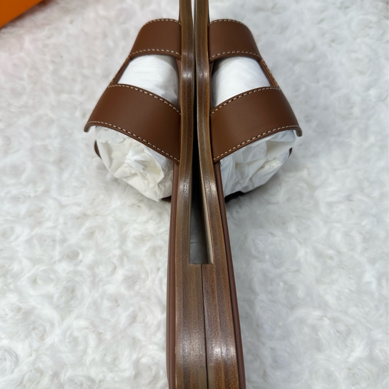 全新 HERMES 愛馬仕 Oran veau box 金棕色 涼鞋/拖鞋-1
