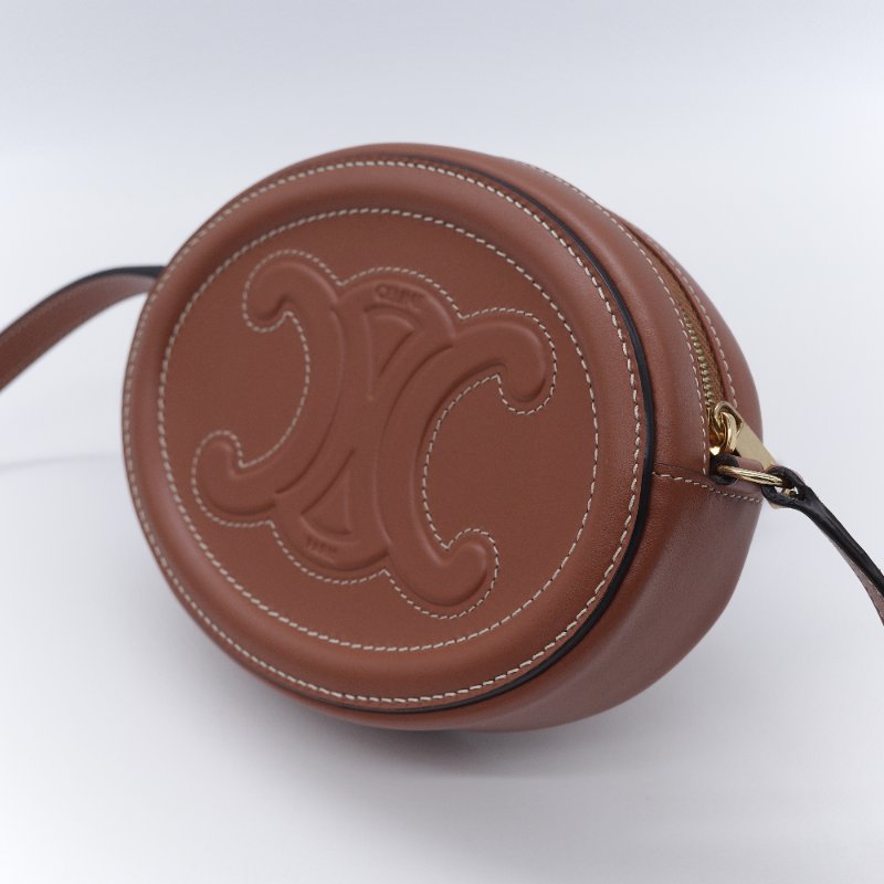 Celine 思琳 Cuir Triomphe Oval Bag 焦糖棕色 平滑小牛皮 肩背包 橢圓包-3