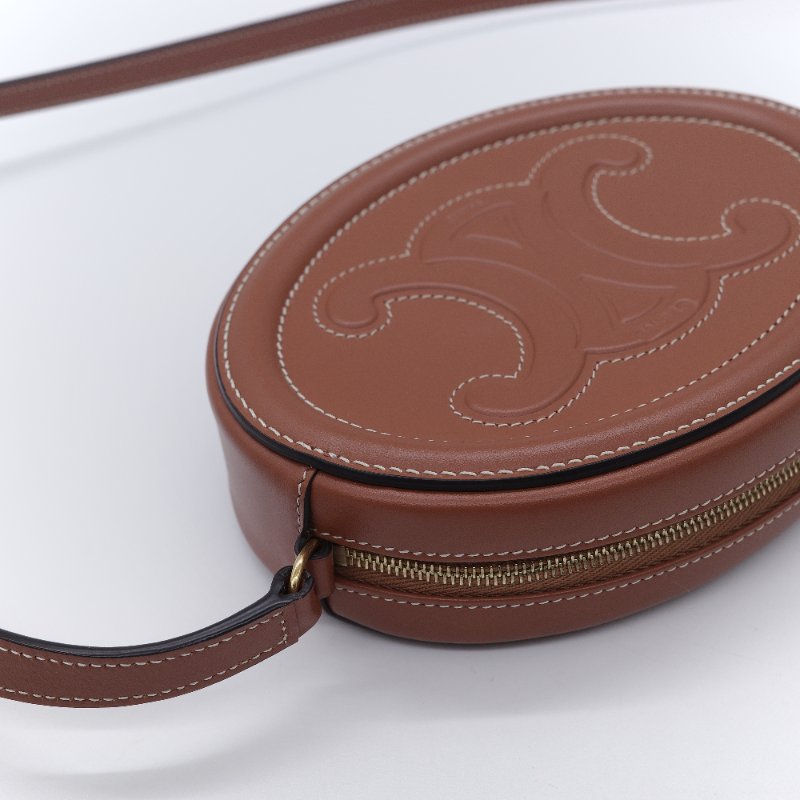 Celine 思琳 Cuir Triomphe Oval Bag 焦糖棕色 平滑小牛皮 肩背包 橢圓包-7
