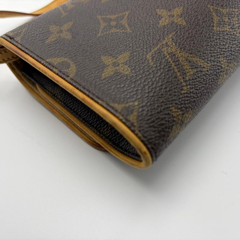 Louis Vuitton Monogram 老花手拿包-13