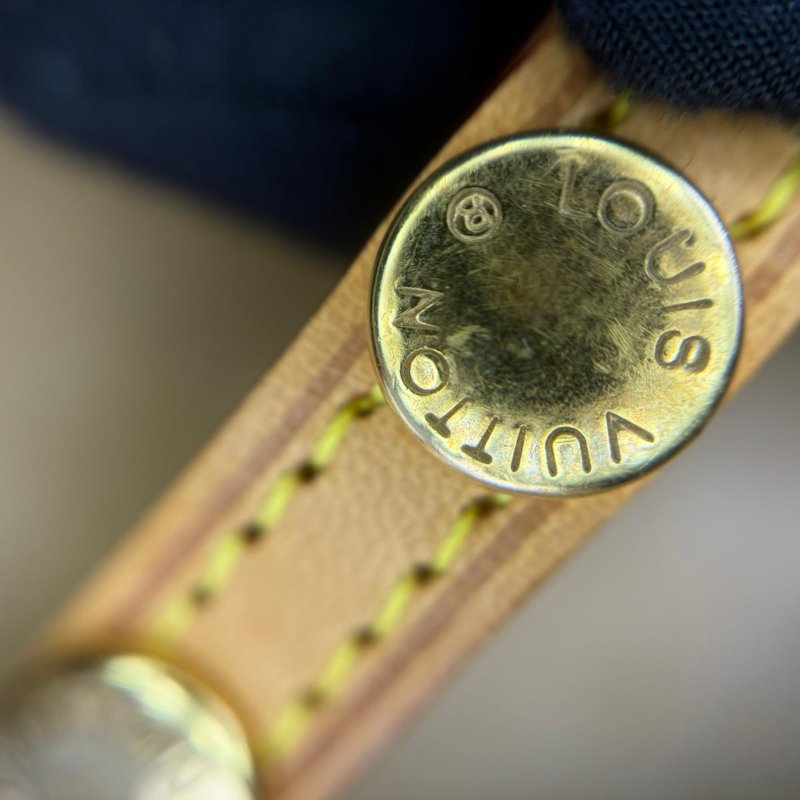 Louis Vuitton Monogram 老花手拿包-18