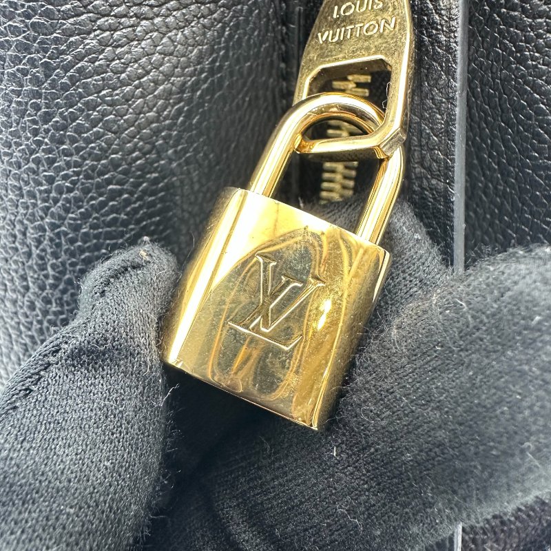 【美收精品】LV 牛皮壓花紋兩用手提包(黑) C-219【隔月月中將轉賣至日本 上架期限30天】-9