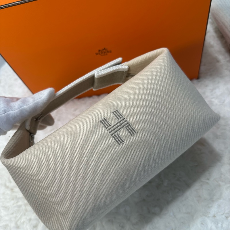 全新 Hermes愛馬仕 盥洗包 /手提包 /便當袋 天然色-1
