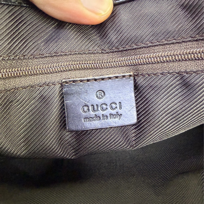 這款手提包是Gucci 的Jackie Vintage 經典包款-5