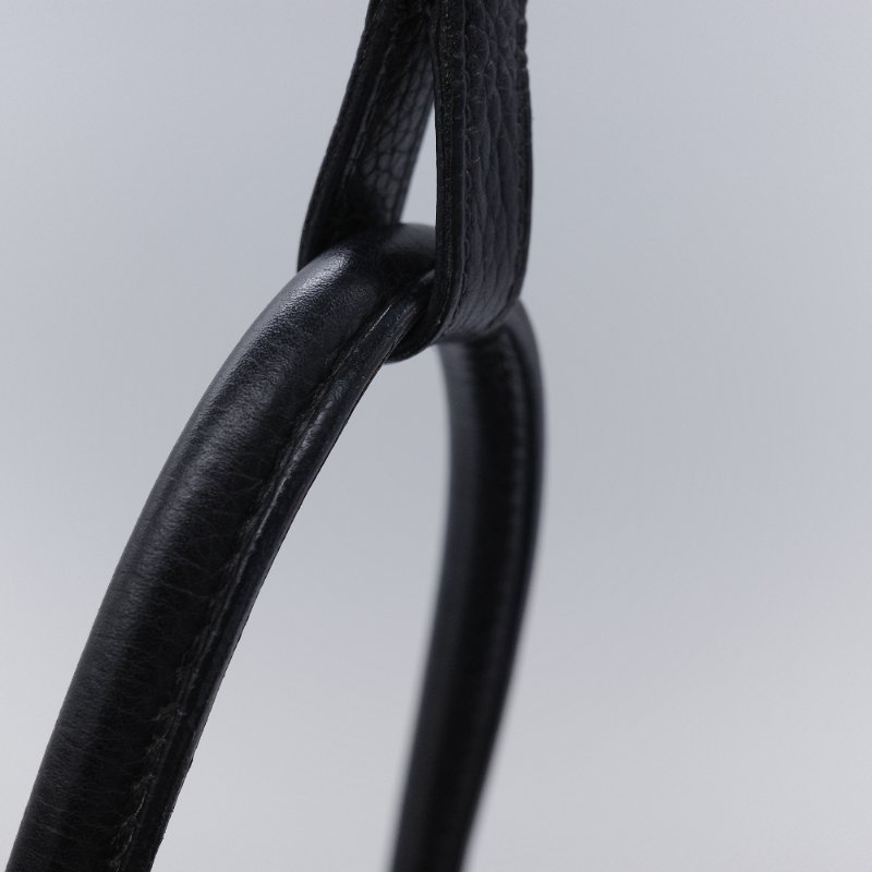 Hermès 愛馬仕 Lindy 30 黑色 銀扣 牛皮 手提包-13