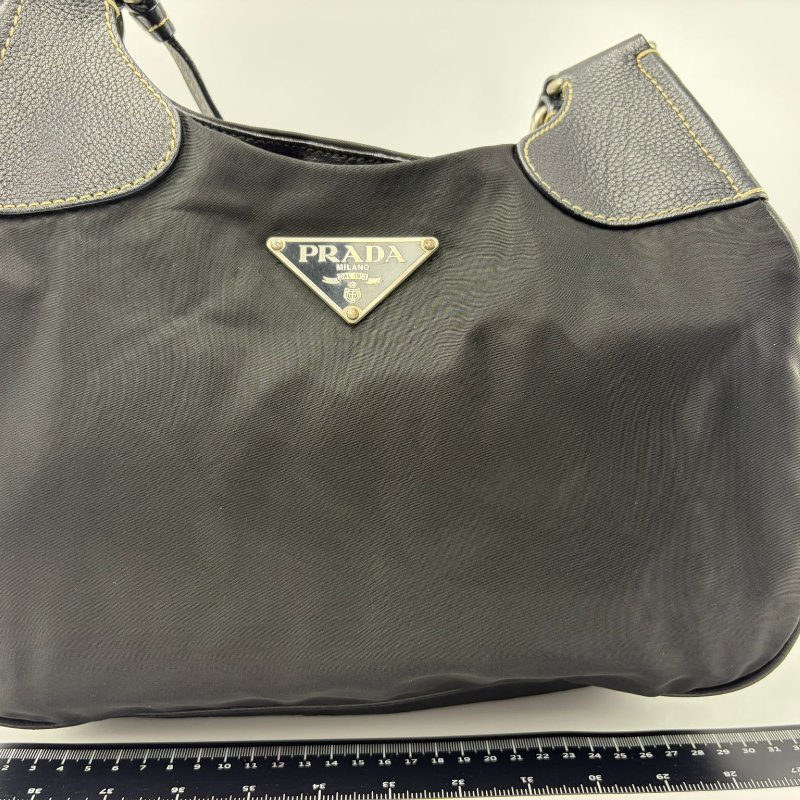 Prada 尼龍拼皮 Hobo 腋下包-0