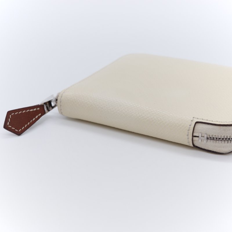 【限時特價🌟錯過拍大腿】Hermès 愛馬仕 Silk in Compact 絲巾 奶油白 Epsom 牛皮 拉鍊錢包 Z刻 2017-5