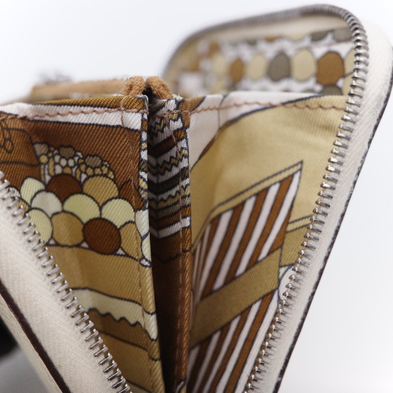 【限時特價🌟錯過拍大腿】Hermès 愛馬仕 Silk in Compact 絲巾 奶油白 Epsom 牛皮 拉鍊錢包 Z刻 2017-7