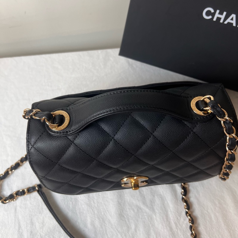 ෆ Chanel手把郵差包-5