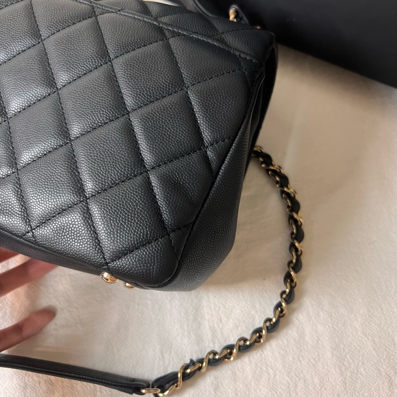 ෆ Chanel手把郵差包-10