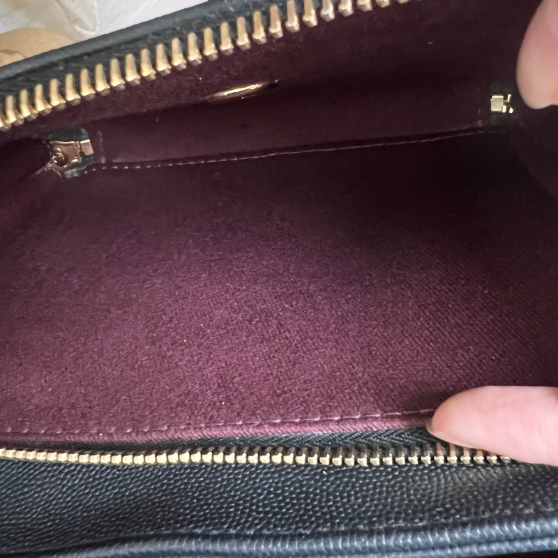 ෆ Chanel手把郵差包-18