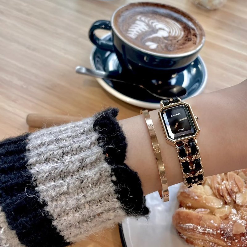 CHANEL 經典Premiers皮穿鍊方糖腕錶 - L黑金-7