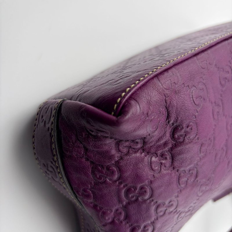 Gucci Guccissima 壓紋皮革 Hobo 腋下包-10