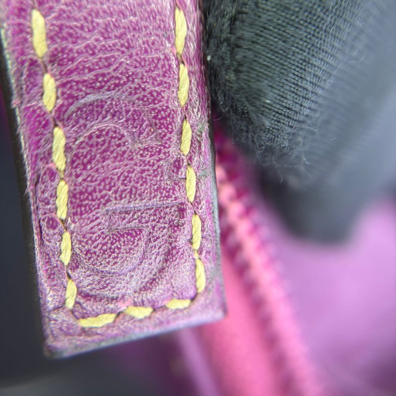 Gucci Guccissima 壓紋皮革 Hobo 腋下包-24