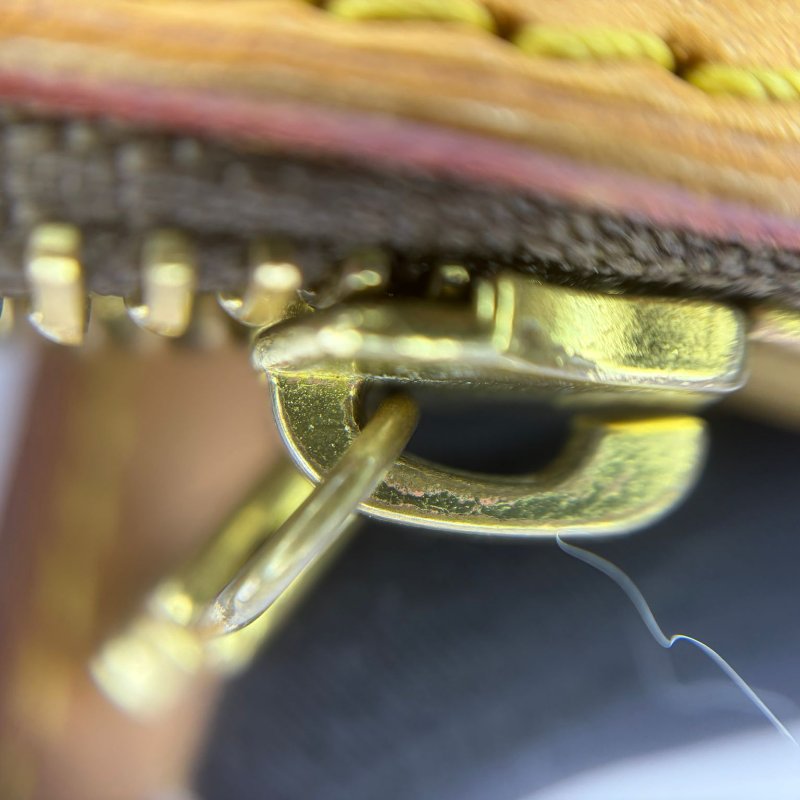 Louis Vuitton Monogram 老花斜挎包-16