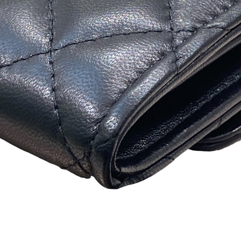 CHANEL 香奈兒 前釦式翻蓋長夾 羊皮 黑色 淺金釦-9