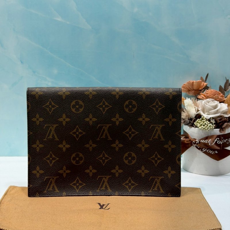 LV Pochette Rabat 23老花手拿包-1