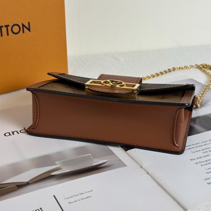 LOUIS VUITTON Dauphine達芙妮鍊帶小包-5
