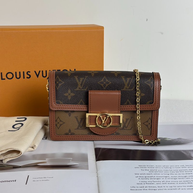 LOUIS VUITTON Dauphine達芙妮鍊帶小包-8