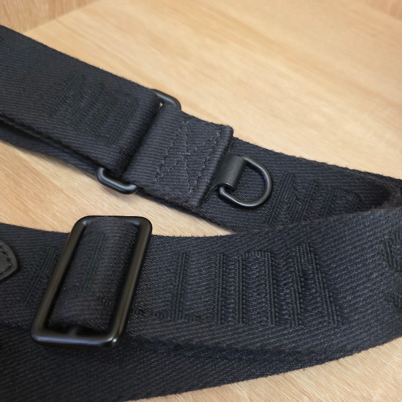 [ 平台最甜價出把握🧧] LV黑牛皮壓紋黑釦Keepall25手提斜背包-15