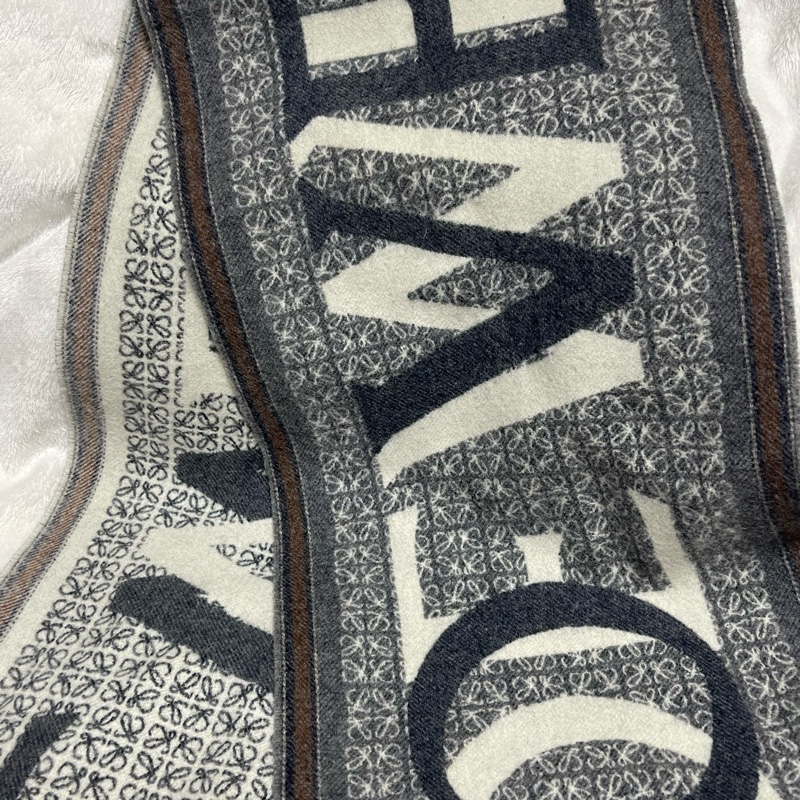 Loewe 羅意威雙面大logo羊毛圍巾-6