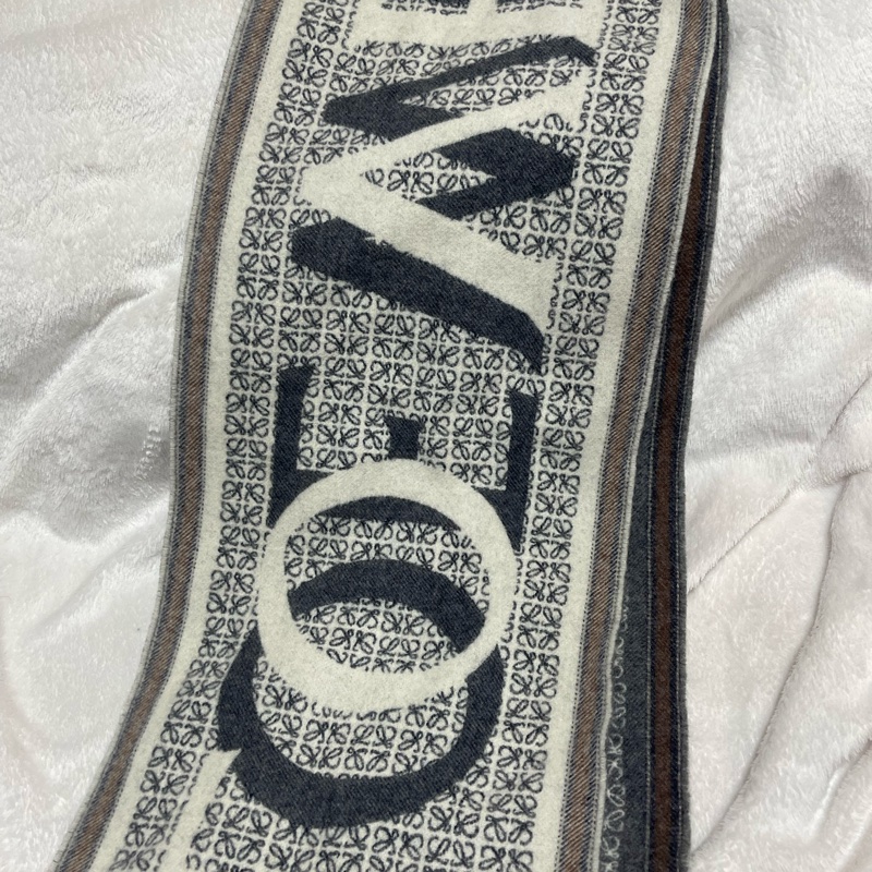 Loewe 羅意威雙面大logo羊毛圍巾-15