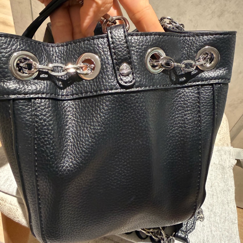 Vivienne Westwood 黑色水桶包（手提、斜背）-4
