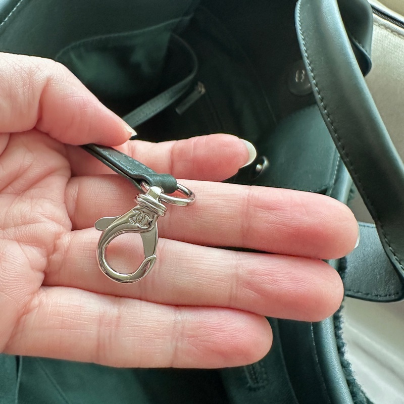 【稀有秀款】Chanel 森林綠羊羔毛 Deauville 沙灘包 26開-6