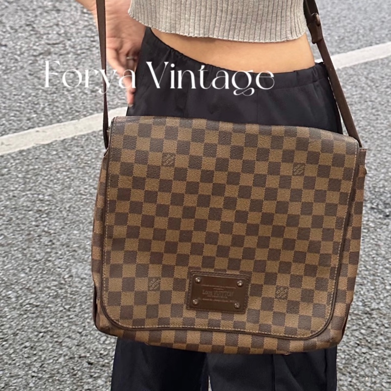 【超級新⭐️】 LV Brooklyn 經典棋盤格 男女通用 斜背包（專櫃10.3萬）-7
