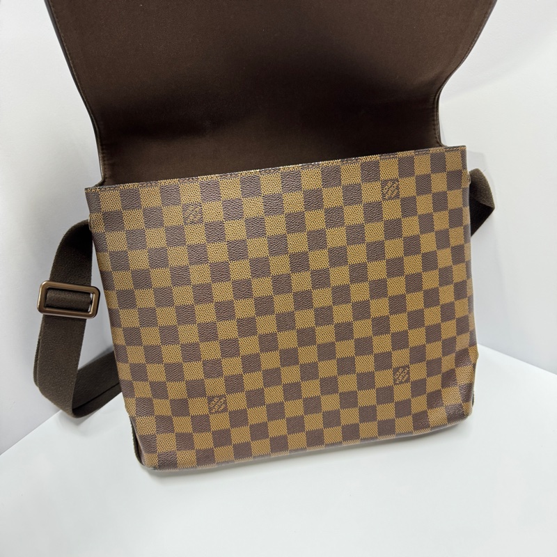 【超級新⭐️】 LV Brooklyn 經典棋盤格 男女通用 斜背包（專櫃10.3萬）-18