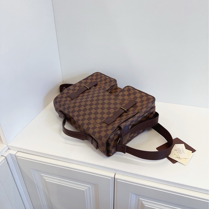 【98新🆕】LV 男士 棕棋盤 雙口袋 駱駝郵差公文包 斜挎包單肩包手提包-6
