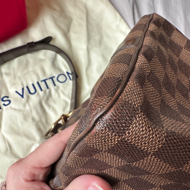 【LV 經典不敗】Speedy 30 棋盤格｜三段背帶隨心換，超大容量通勤神包-15