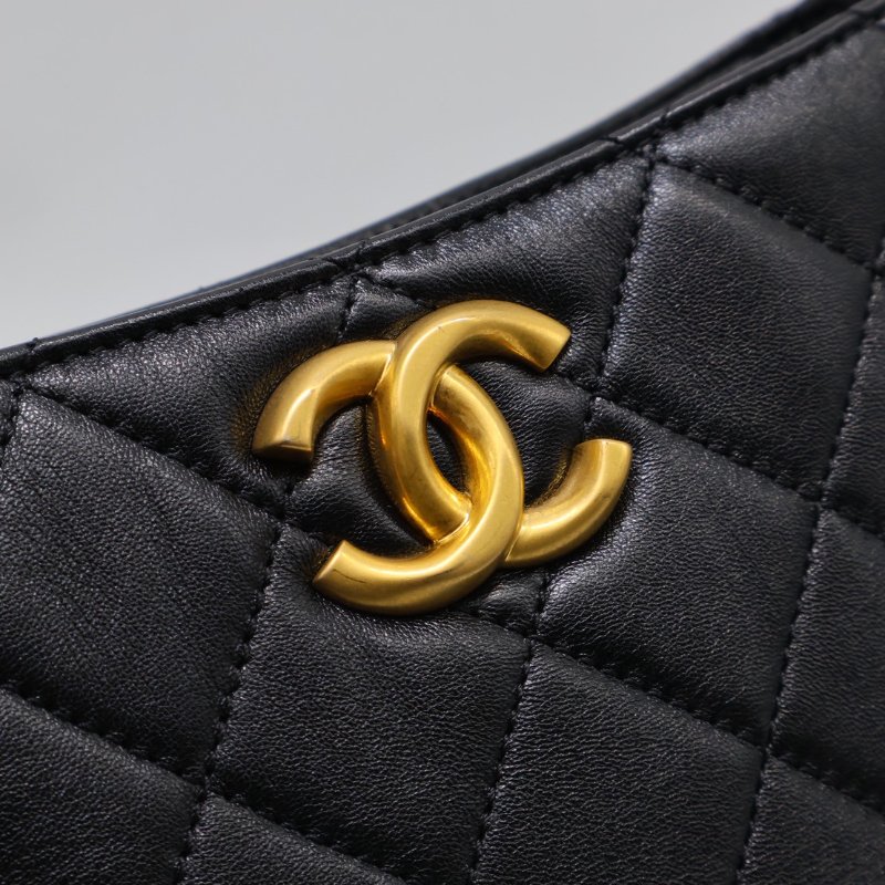 CHANEL 24S嬉皮單肩Hobo - 黑金-14