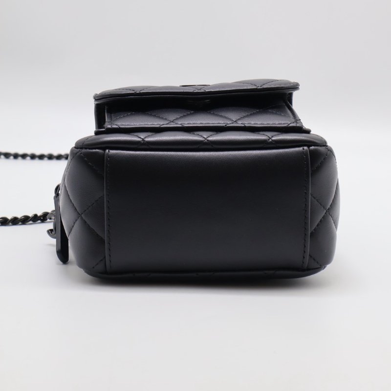 CHANEL 25P羊皮迷你後背包 - So black-18