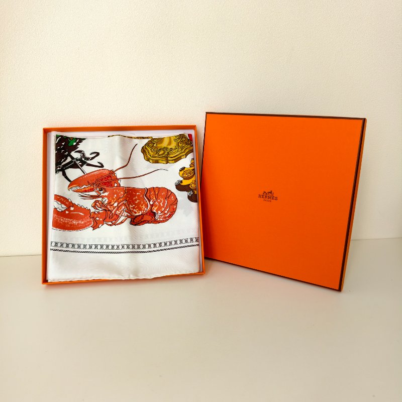 hermes 愛馬仕 白色絲巾 90*90 閒置成色-0