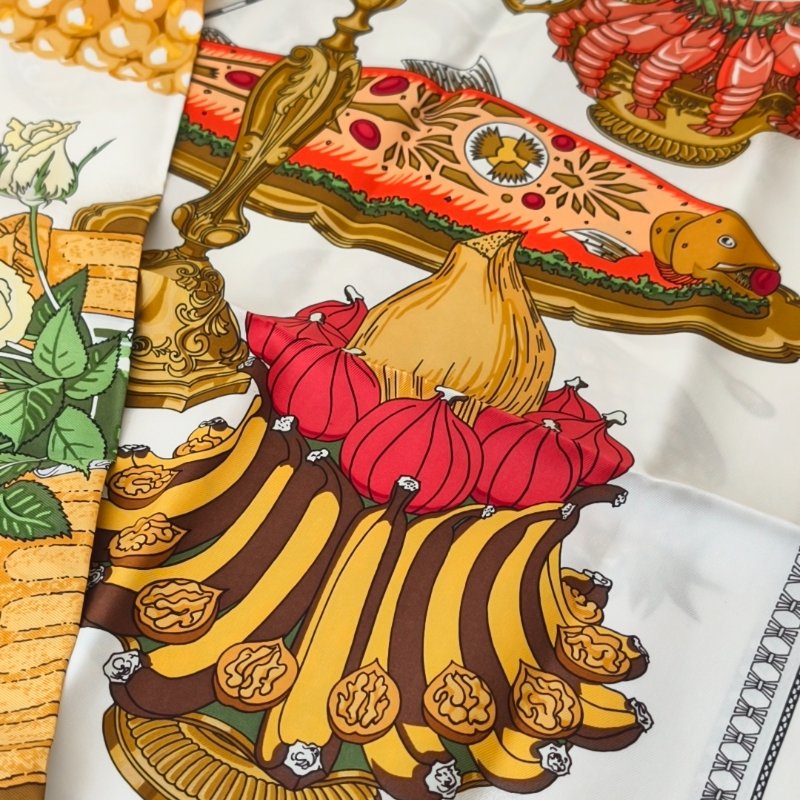 hermes 愛馬仕 白色絲巾 90*90 閒置成色-7