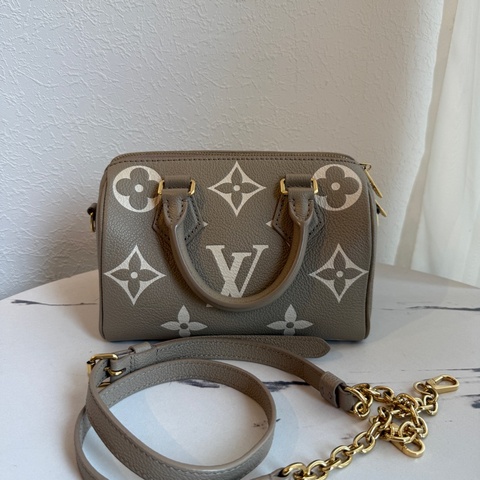 lv speedy20斑鳩灰斜背包