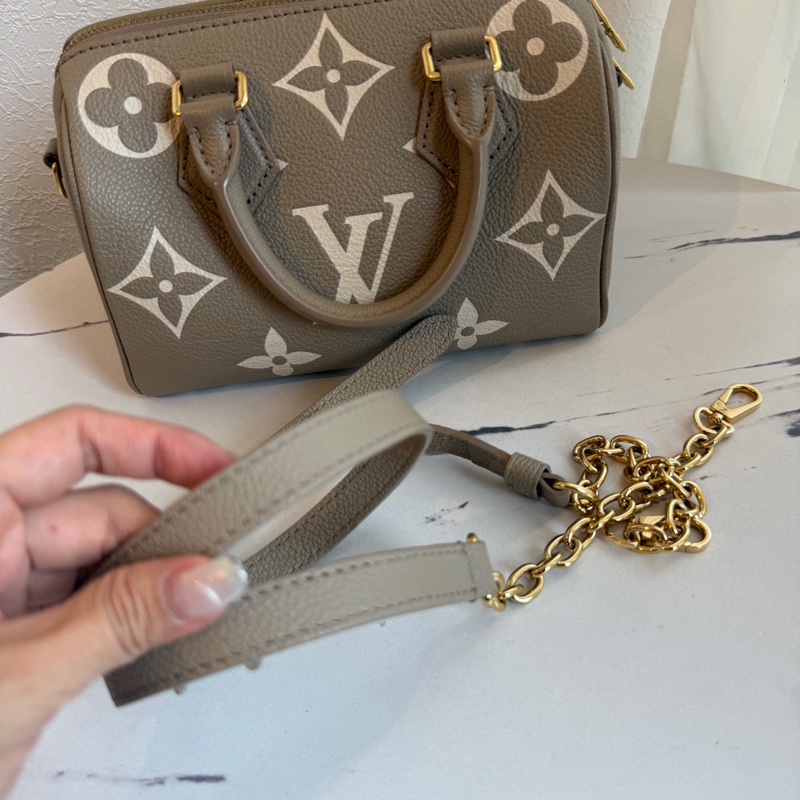 lv speedy20斑鳩灰斜背包-1