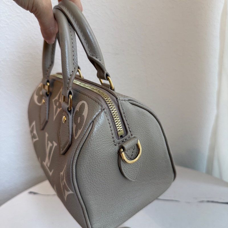 lv speedy20斑鳩灰斜背包-7