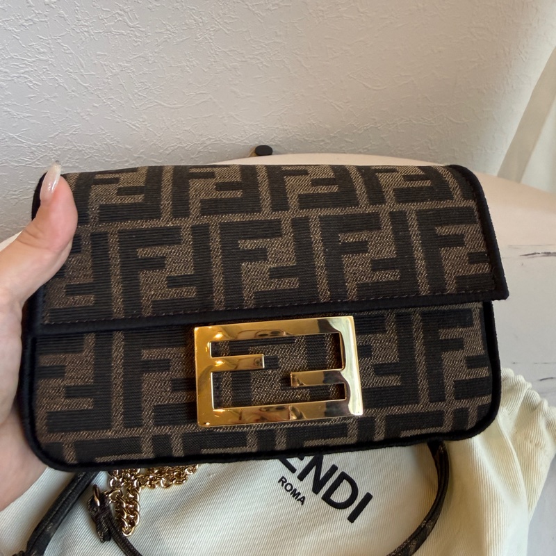 FeNdi 法棍小迷你。好可愛-1