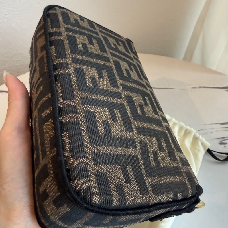 FeNdi 法棍小迷你。好可愛-4