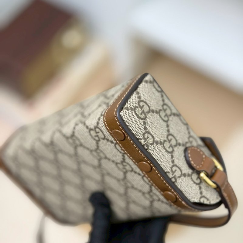 🏷Gucci 古馳．1955 Horsebit 馬銜釦橫式手機包/客人寄賣-7