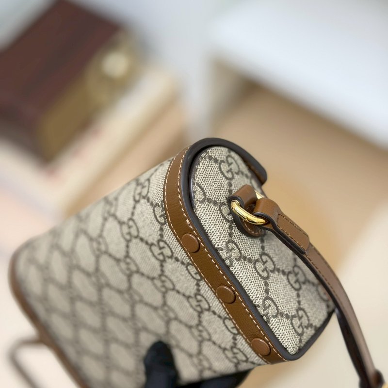 🏷Gucci 古馳．1955 Horsebit 馬銜釦橫式手機包/客人寄賣-11