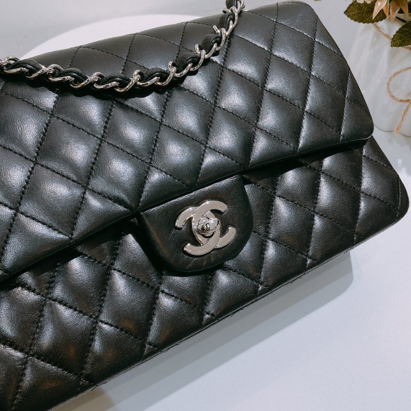 TW4732 Chanel香奈兒 經典黑銀皮穿鏈翻蓋包中號 菱格紋荔枝牛皮  Classic Double Flap Bag 25cm Lambskin Black x PHW-9