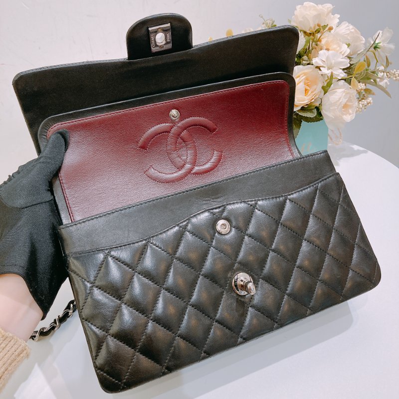 TW4732 Chanel香奈兒 經典黑銀皮穿鏈翻蓋包中號 菱格紋荔枝牛皮  Classic Double Flap Bag 25cm Lambskin Black x PHW-14