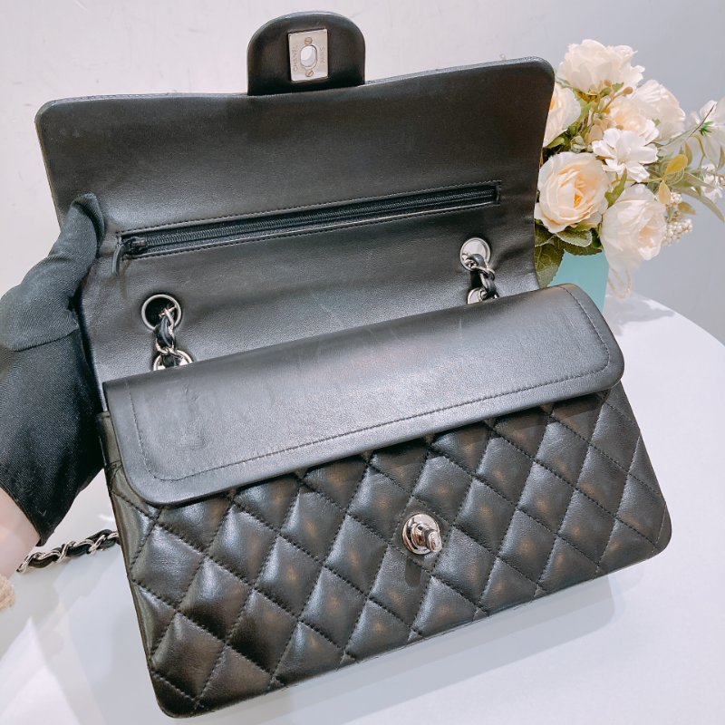 TW4732 Chanel香奈兒 經典黑銀皮穿鏈翻蓋包中號 菱格紋荔枝牛皮  Classic Double Flap Bag 25cm Lambskin Black x PHW-15