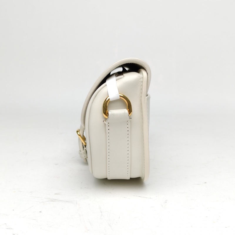 DIOR BobbyEast-West21白色牛皮金扣2022肩背包-1